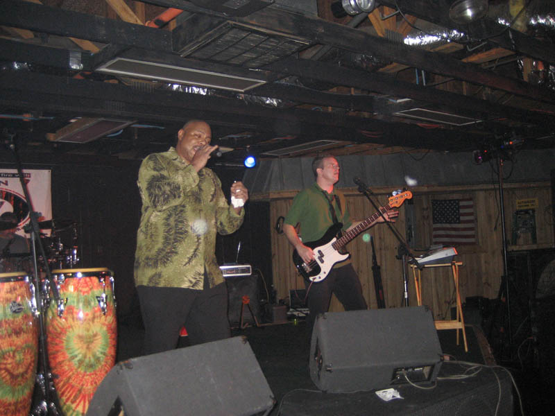 Seven7-Shakerz11-22-08 020